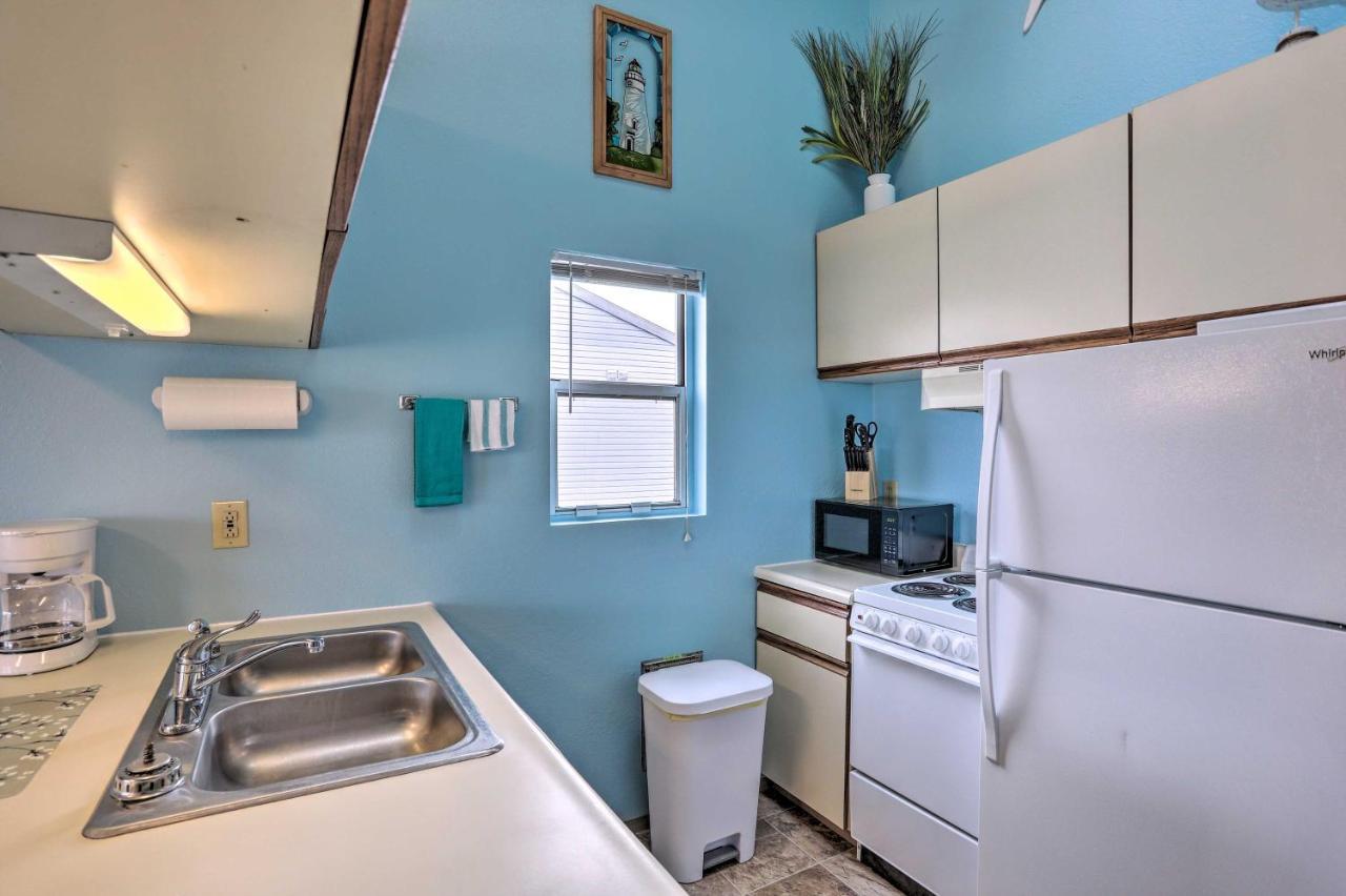 Condo With Balcony, Dock And Access To Lake Erie Sand Beach Extérieur photo